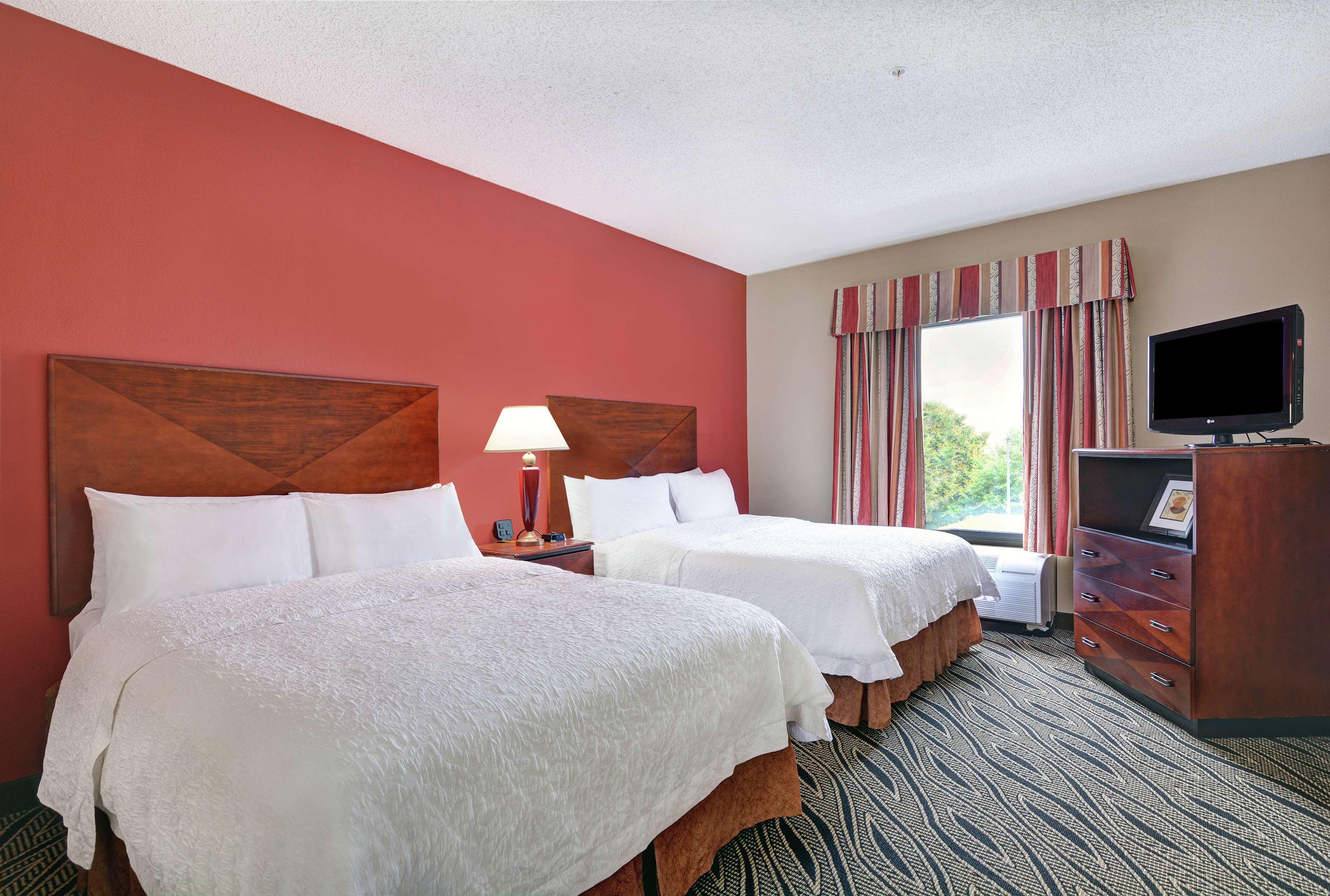 Hampton Inn Fayetteville Exterior foto